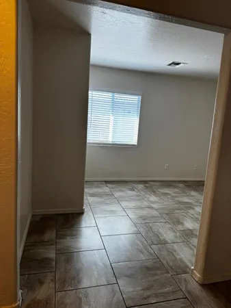 $1,900 | 14613 North 154th Avenue, Surprise, AZ 85379