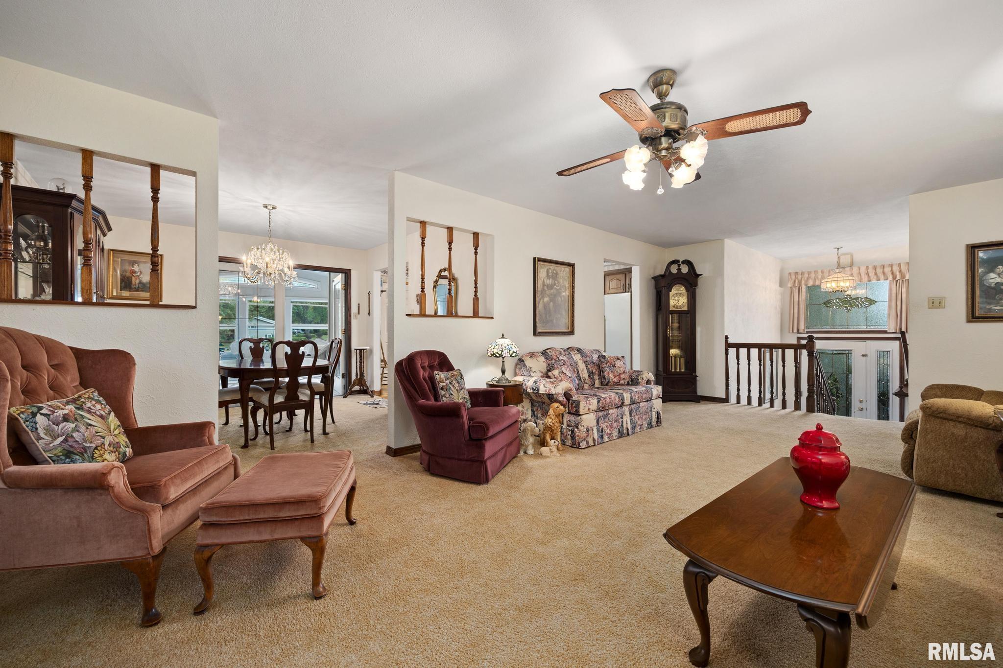 13694 Egg Ranch Road Pekin, IL 61554 - Photo 7 of 54