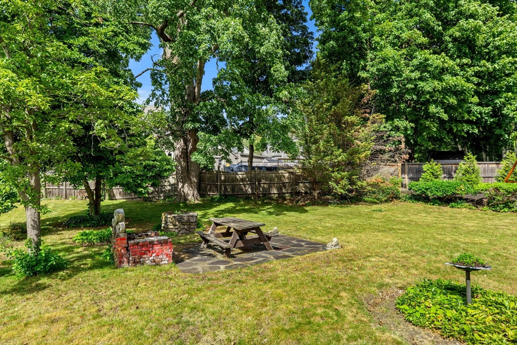 60 Linden Road Melrose, MA 02176 - Photo 32 of 40