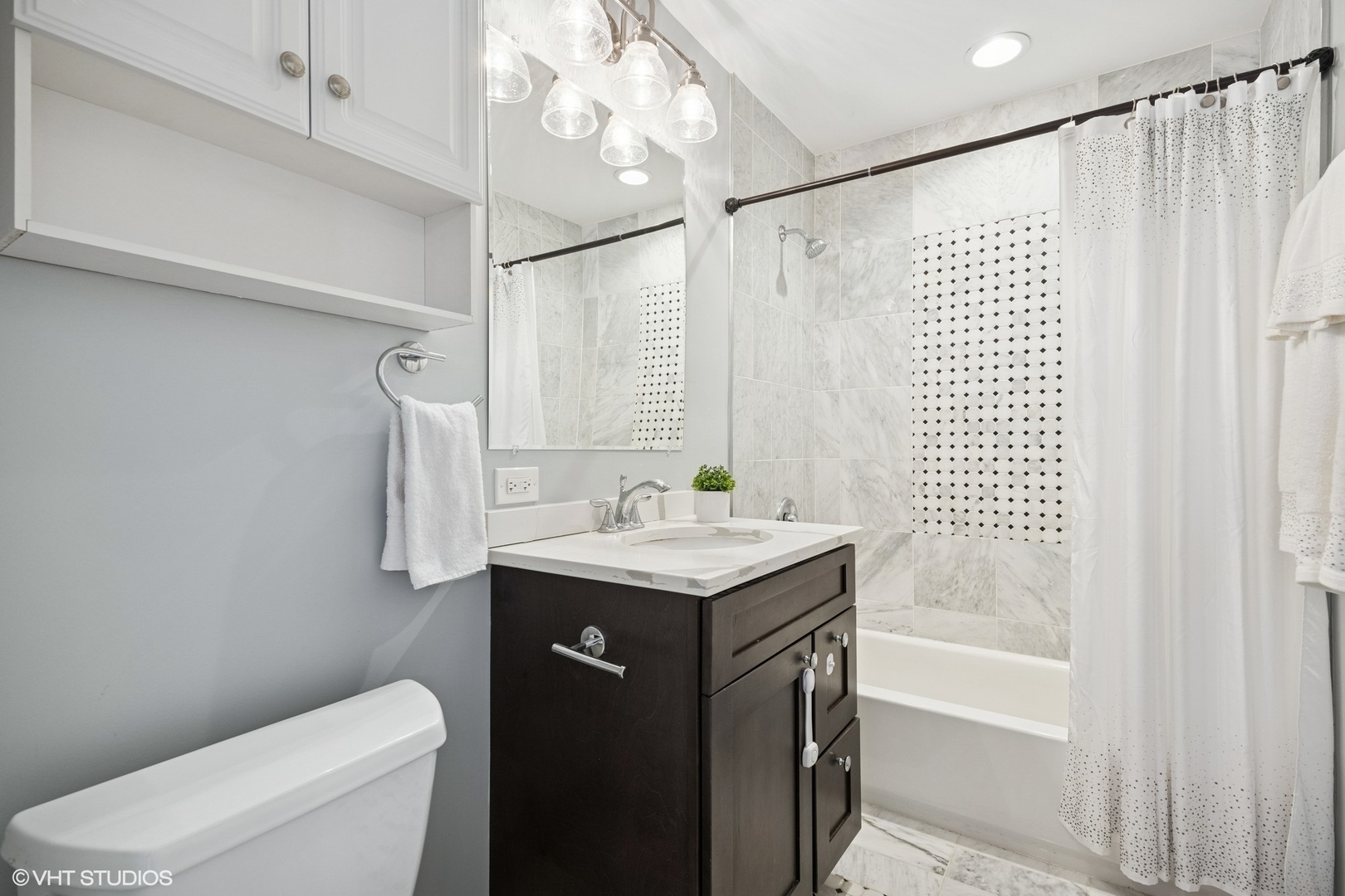 1014 Hemlock Lane Mount Prospect, IL 60056 - Photo 11 of 21