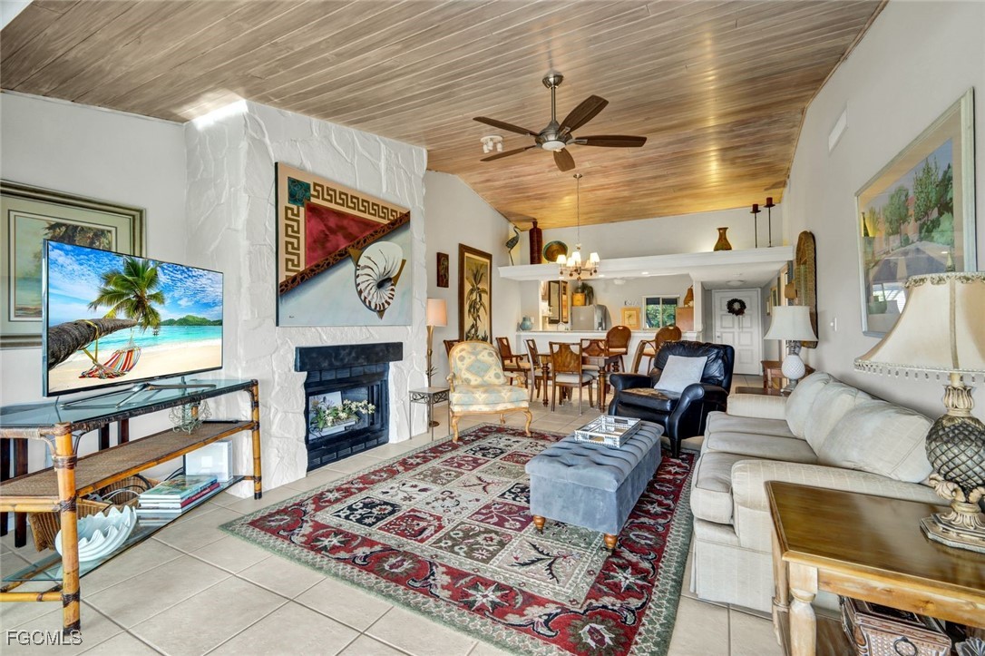 16710 Partridge Place Road, Unit 201 Fort Myers, FL 33908 - Photo 8 of 33 Gallery Image 8