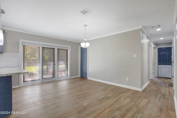 $2,200 | 113 Montgomery Drive, Lafayette, LA 70506