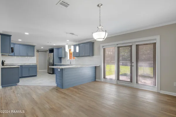 $2,200 | 113 Montgomery Drive, Lafayette, LA 70506