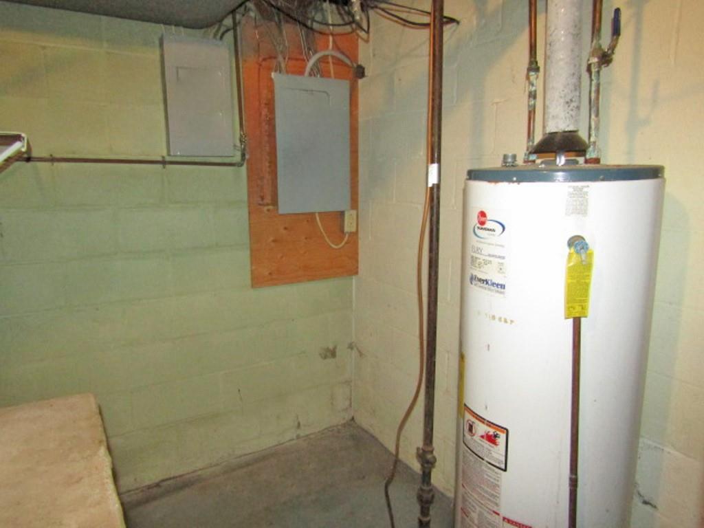 3143 Robinson Run Road McDonald, PA 15057 - Photo 34 of 37 a bathroom with a shower and a sink