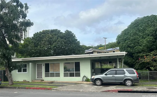 $3,200 | 1670 Pensacola Street, Honolulu, HI 96822