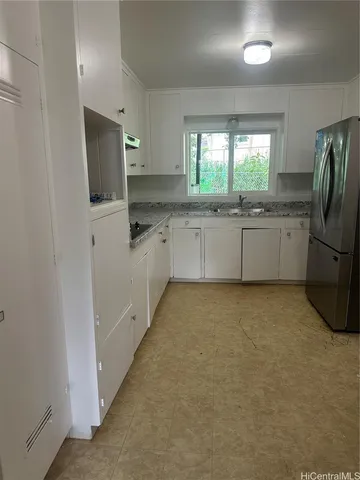 $3,200 | 1670 Pensacola Street, Honolulu, HI 96822