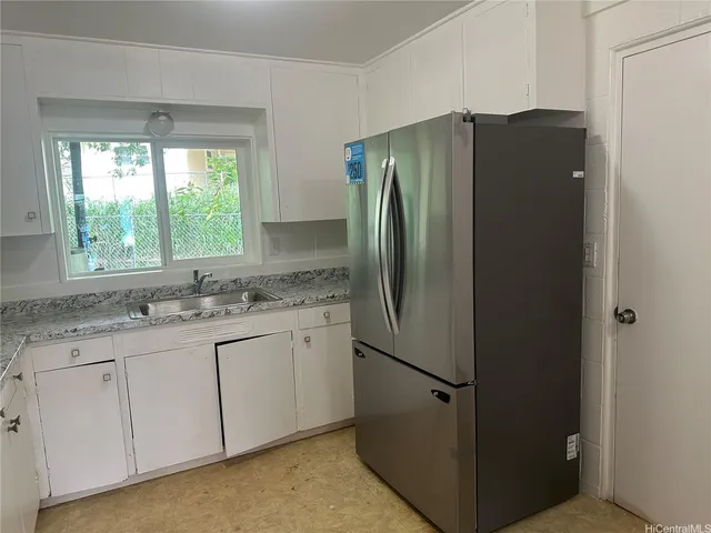 $3,200 | 1670 Pensacola Street, Honolulu, HI 96822