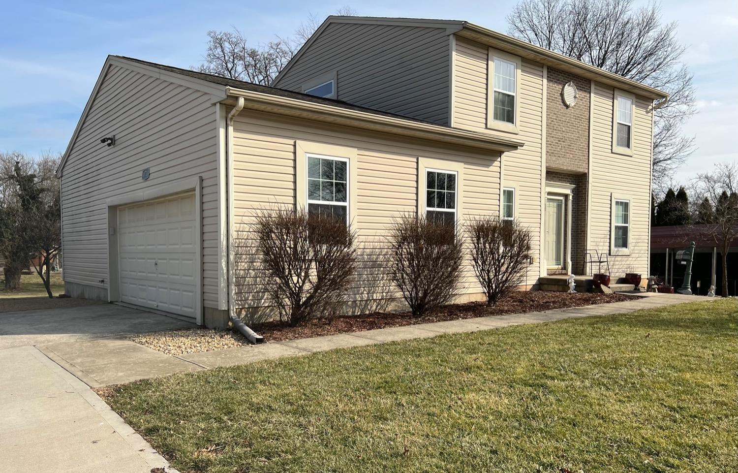 10714 Plainfield Road Sharonville, OH 45241 - Photo 2 of 34