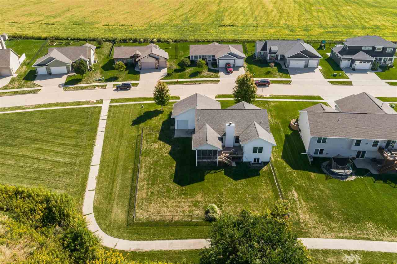 907 Wood Lily Road Solon, IA 52333 - Photo 7 of 40 Gallery Image 7