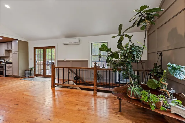 $669,000 | 39 Lobo Lane, West Gardiner, ME 04345