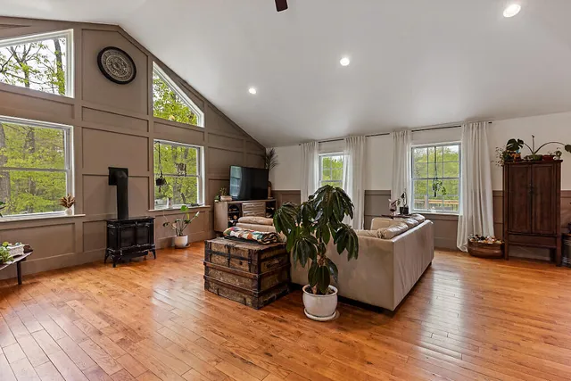 $669,000 | 39 Lobo Lane, West Gardiner, ME 04345