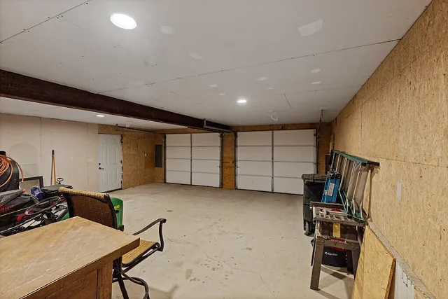 $669,000 | 39 Lobo Lane, West Gardiner, ME 04345