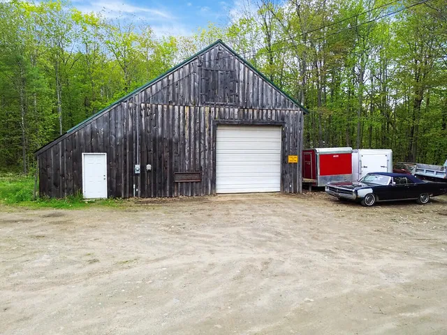 $669,000 | 39 Lobo Lane, West Gardiner, ME 04345