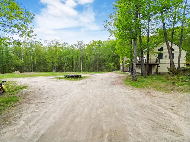 $669,000 | 39 Lobo Lane, West Gardiner, ME 04345