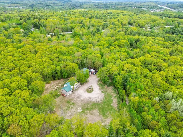 $669,000 | 39 Lobo Lane, West Gardiner, ME 04345