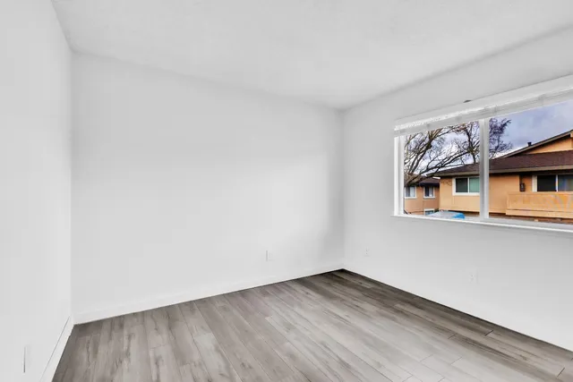 $299,000 | 5317 Winfield Way, Unit 4, Sacramento, CA 95841