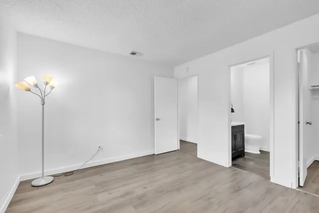 $299,000 | 5317 Winfield Way, Unit 4, Sacramento, CA 95841