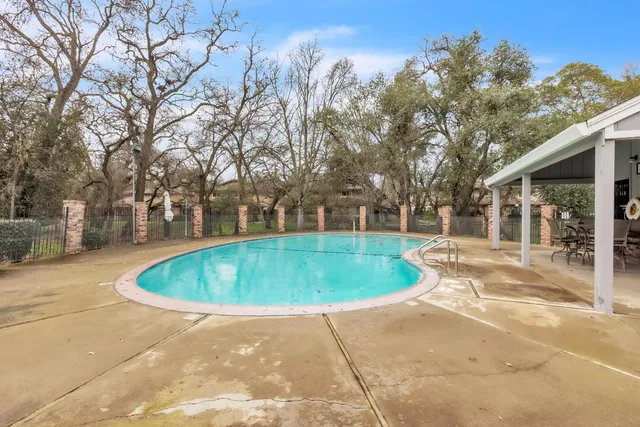 $299,000 | 5317 Winfield Way, Unit 4, Sacramento, CA 95841