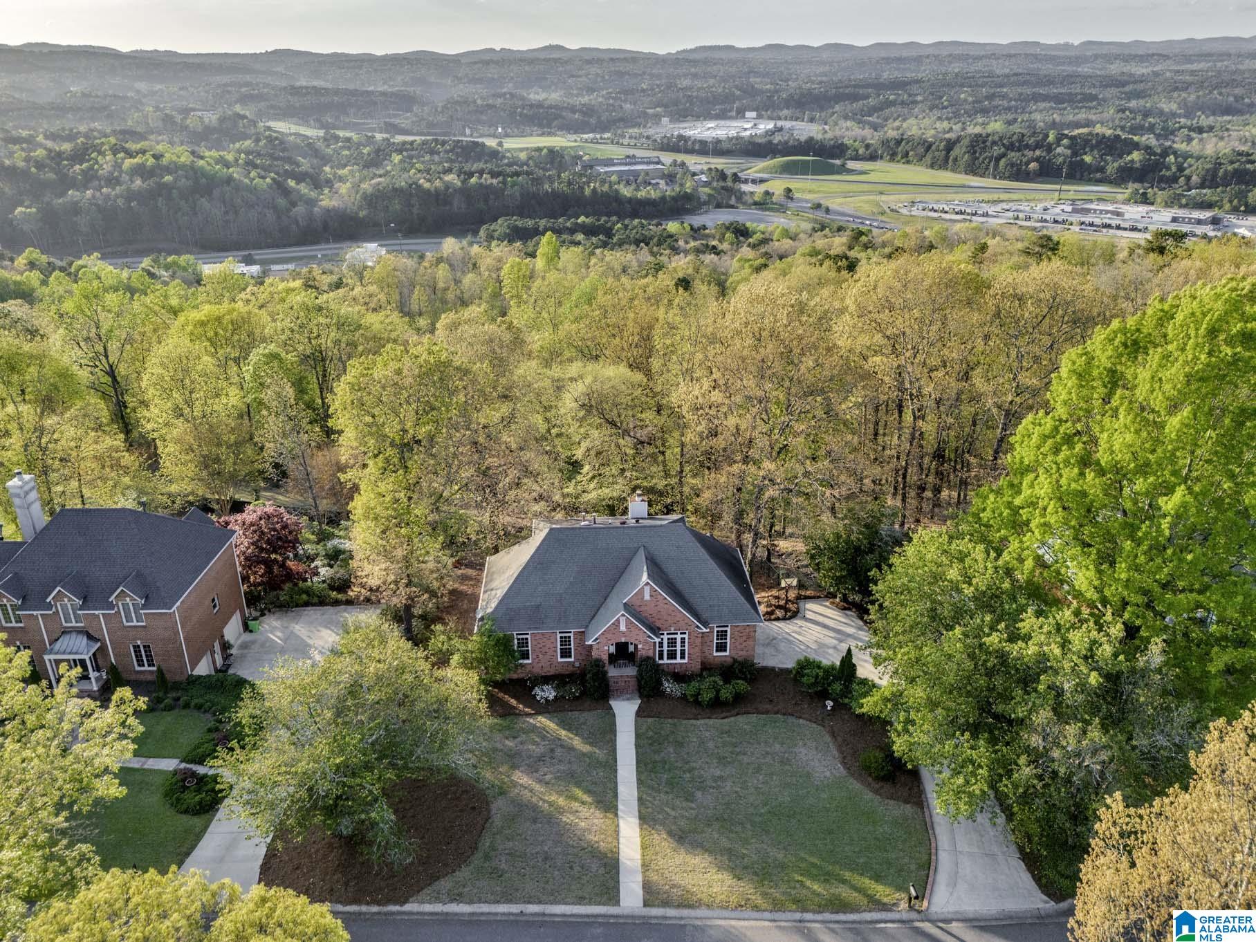 1038 Crest Road Leeds, AL 35094 - Photo 59 of 69