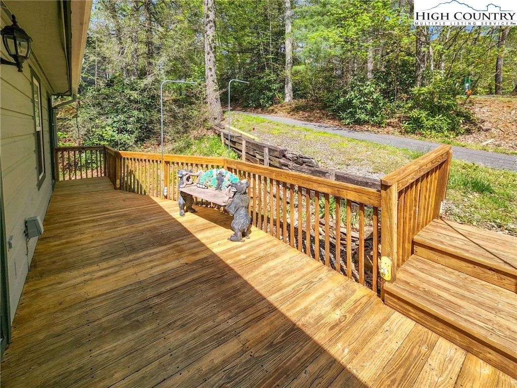135 High Hopes Boone, NC 28607 - Photo 3 of 17 Gallery Image 3