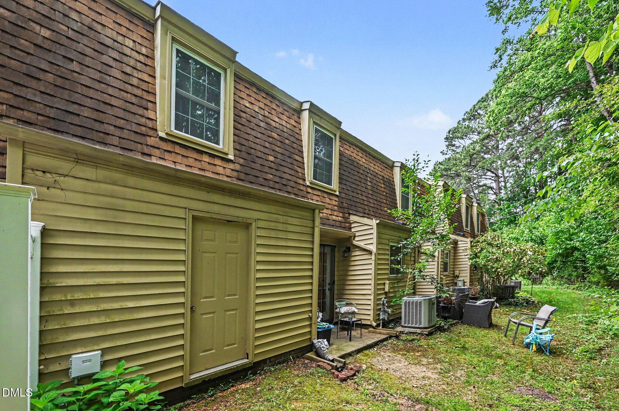 4704 Blue Bird Court, Unit D Raleigh, NC 27606 - Photo 23 of 28 023_file_3251