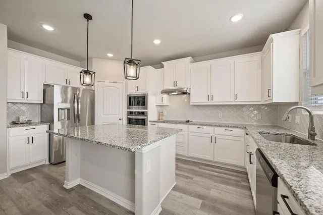 $3,800 | 127 Clearwater Court, Rhome, TX 76078