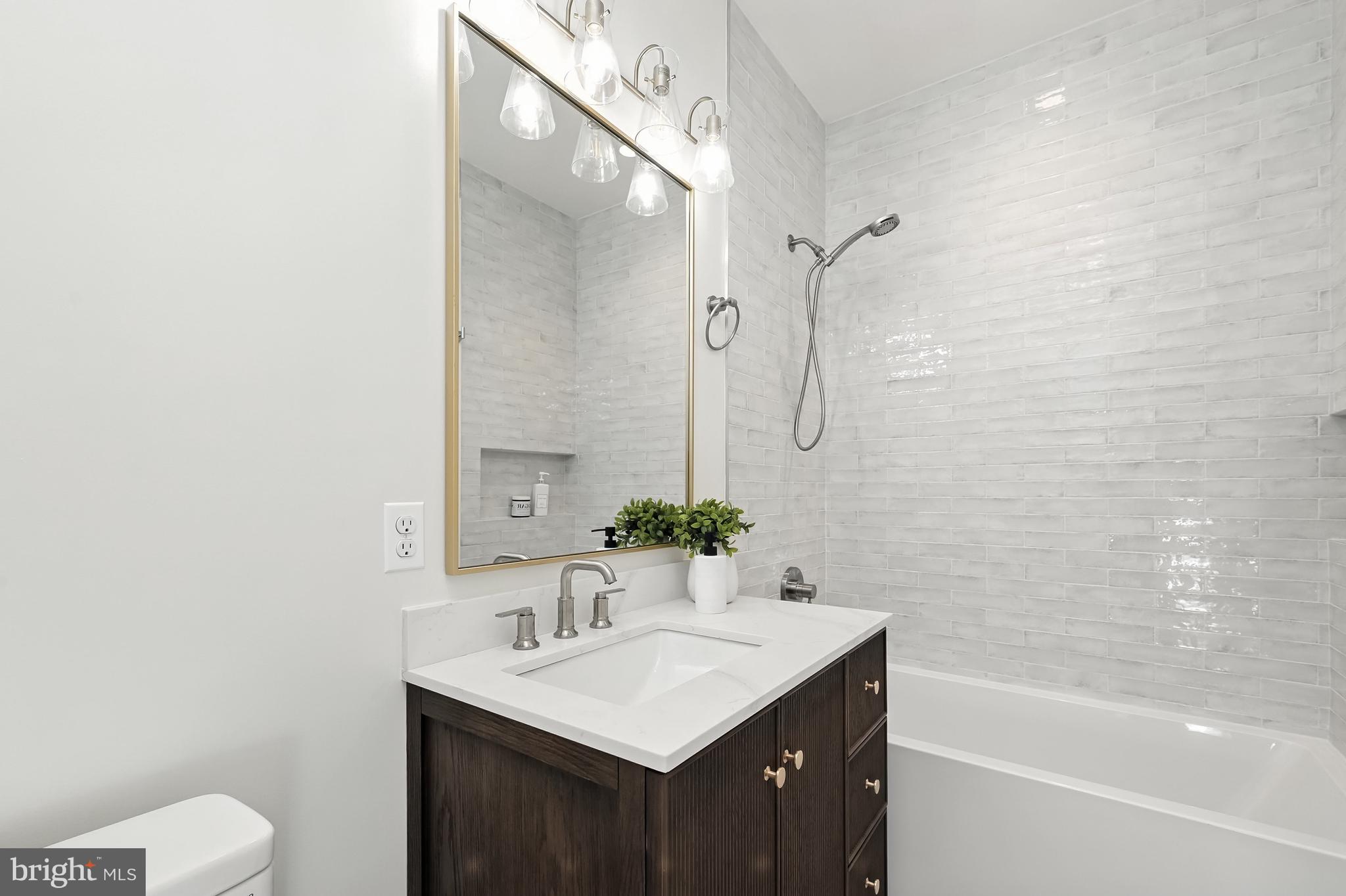 3622 S Street Northwest Washington, DC 20007 - Photo 36 of 53 Bedroom 4 en-suite bath