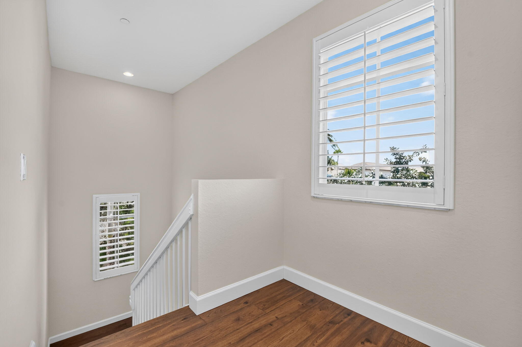 27 Northwest Hawthorne Place Boca Raton, FL 33432 - Photo 29 of 52 35-web-or-mls-DSC_1029