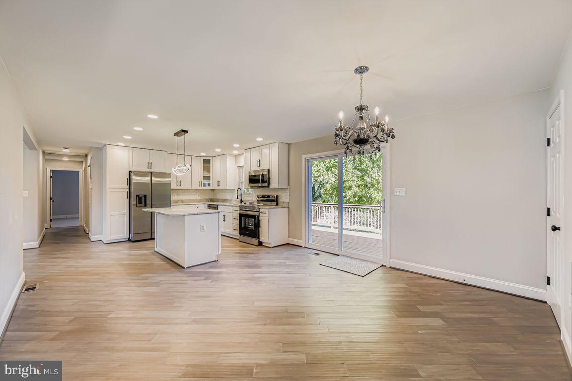 1217 Random Ridge Road Westminster, MD 21157 - Photo 21 of 40 Dining Room