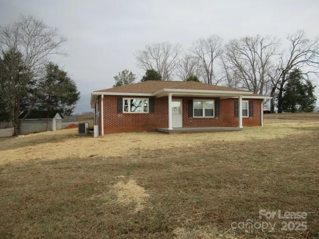 $1,600 | 7510 Palm Tree Church Road, Vale, NC 28168