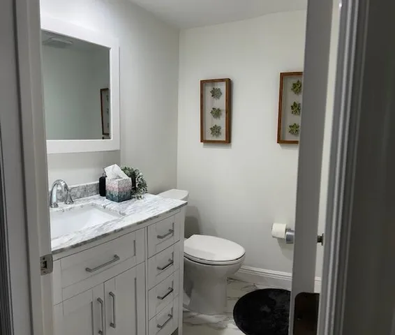 $4,000 | 3507 Oaks Way, Unit 603, Pompano Beach, FL 33069