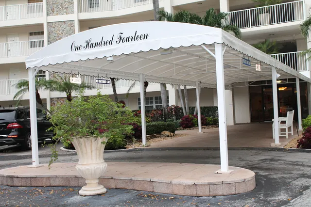 $4,000 | 3507 Oaks Way, Unit 603, Pompano Beach, FL 33069