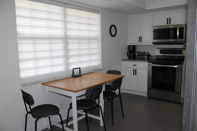 $4,000 | 3507 Oaks Way, Unit 603, Pompano Beach, FL 33069