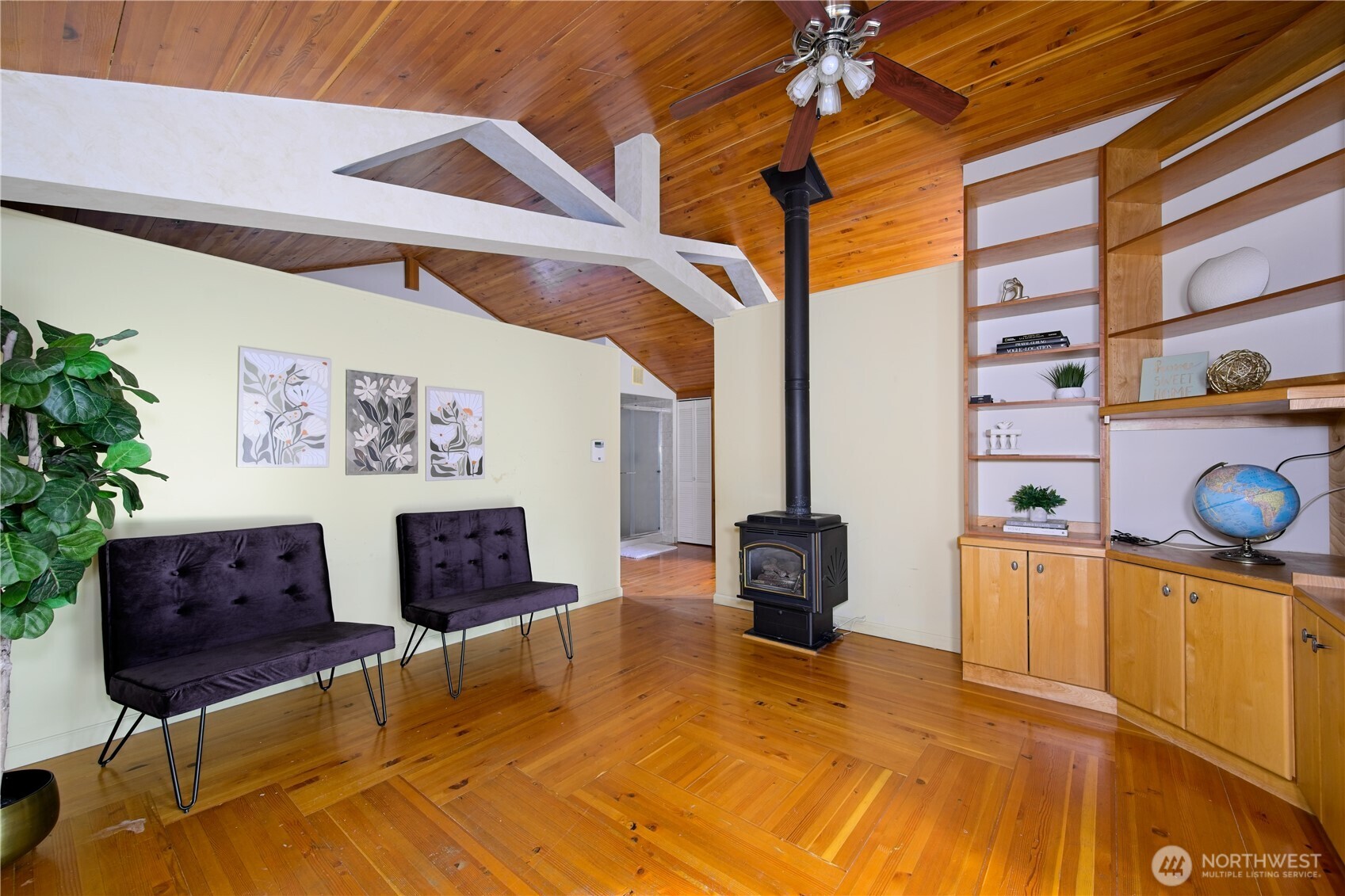15449 Virginia Point Road Northeast Poulsbo, WA 98370 - Photo 26 of 38 Gallery Image 26