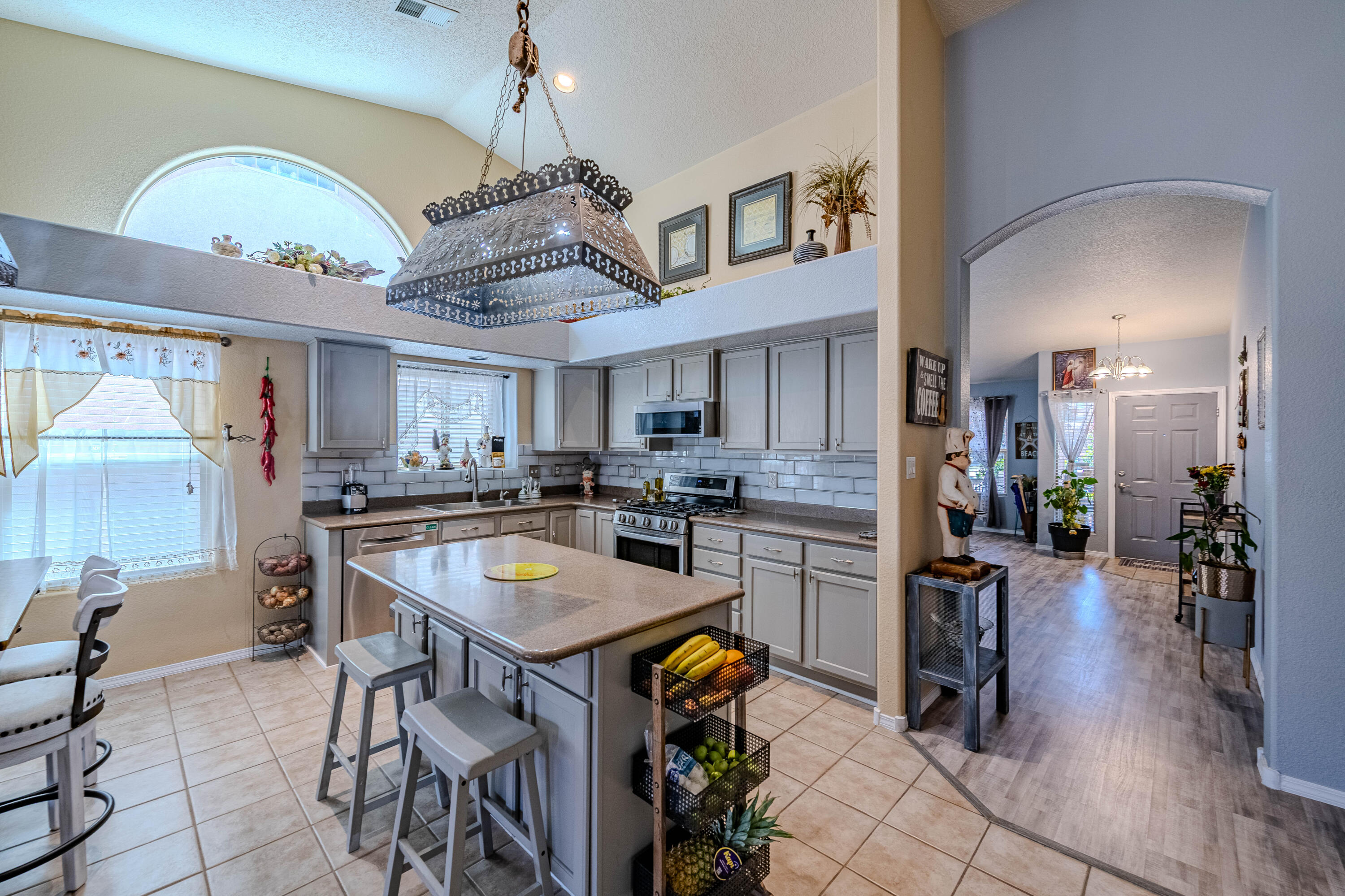 3612 Oasis Springs Road Northeast Rio Rancho, NM 87144 - Photo 9 of 63 Gallery Image 9