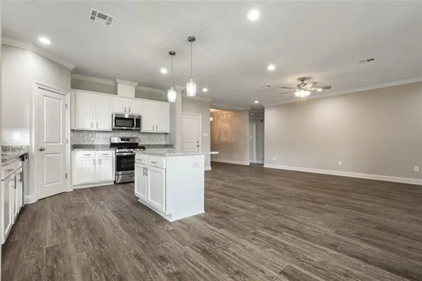 $275,000 | 2809 St Marie Drive, Meraux, LA 70075