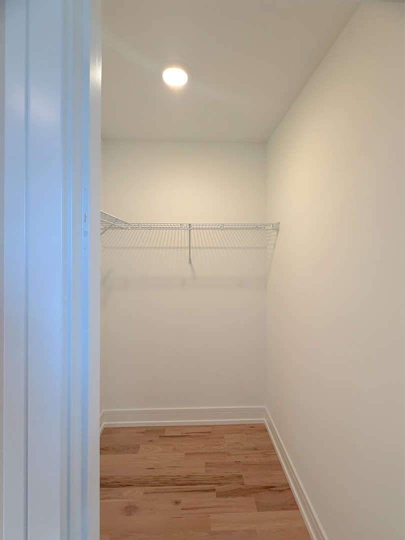 4951 West 86th Street Burbank, IL 60459 - Photo 11 of 28