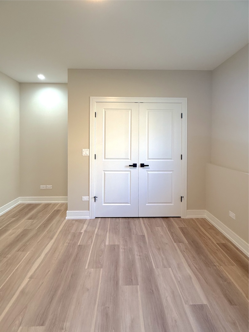 4951 West 86th Street Burbank, IL 60459 - Photo 15 of 28