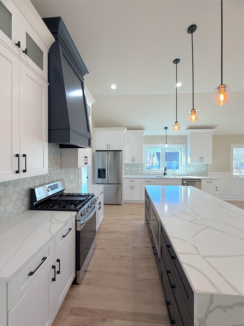 4951 West 86th Street Burbank, IL 60459 - Photo 3 of 28