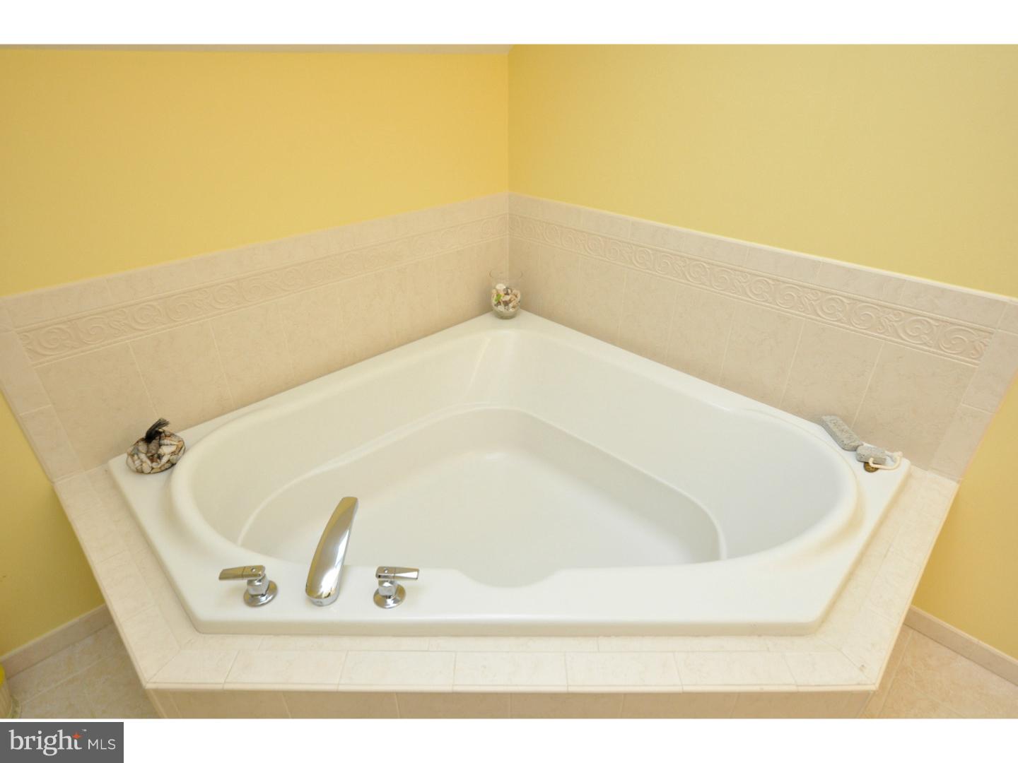 51 Jasmine Road Lumberton, NJ 08048 - Photo 16 of 25 Master Bathroom