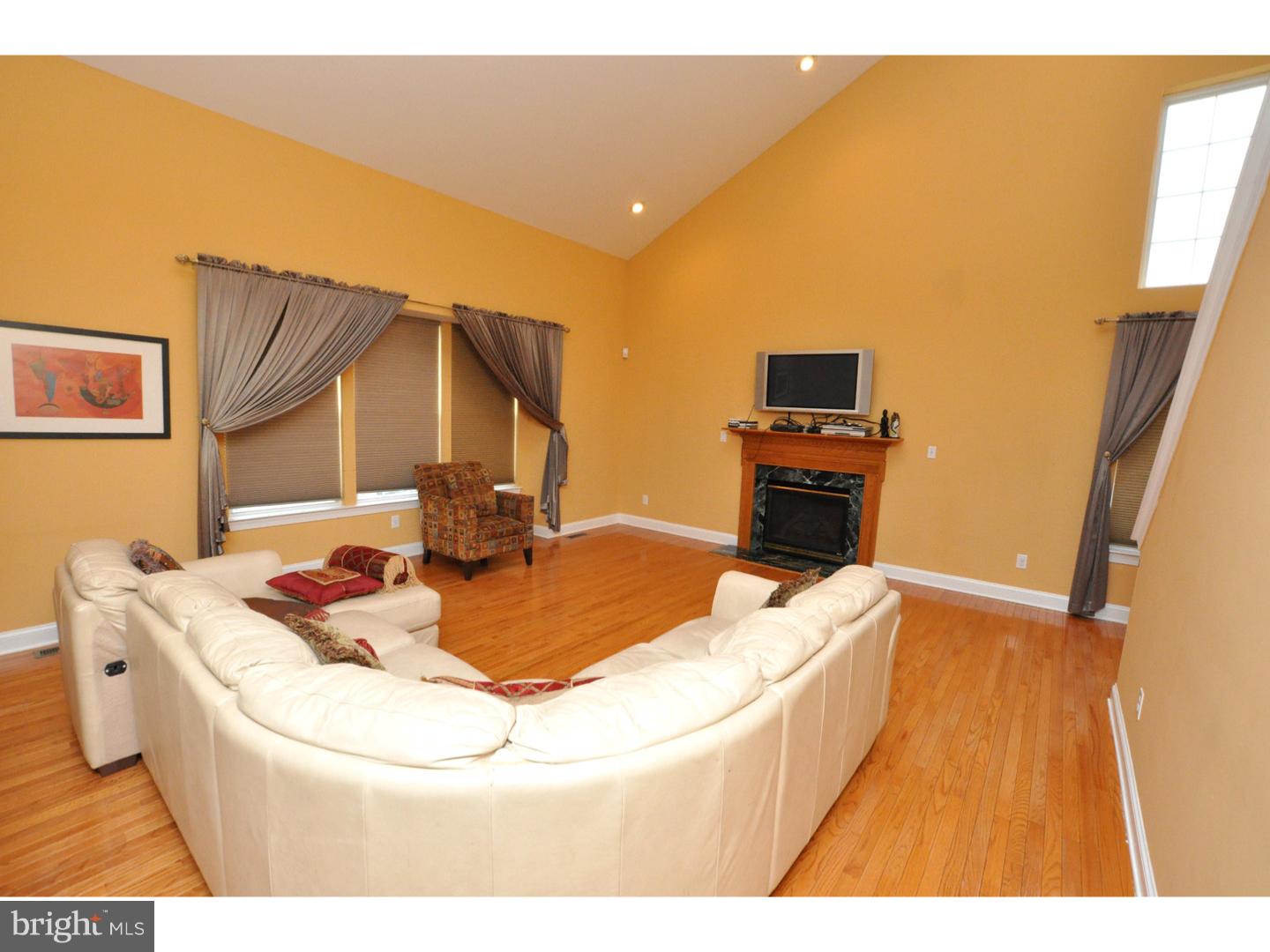 51 Jasmine Road Lumberton, NJ 08048 - Photo 8 of 25 Family Room