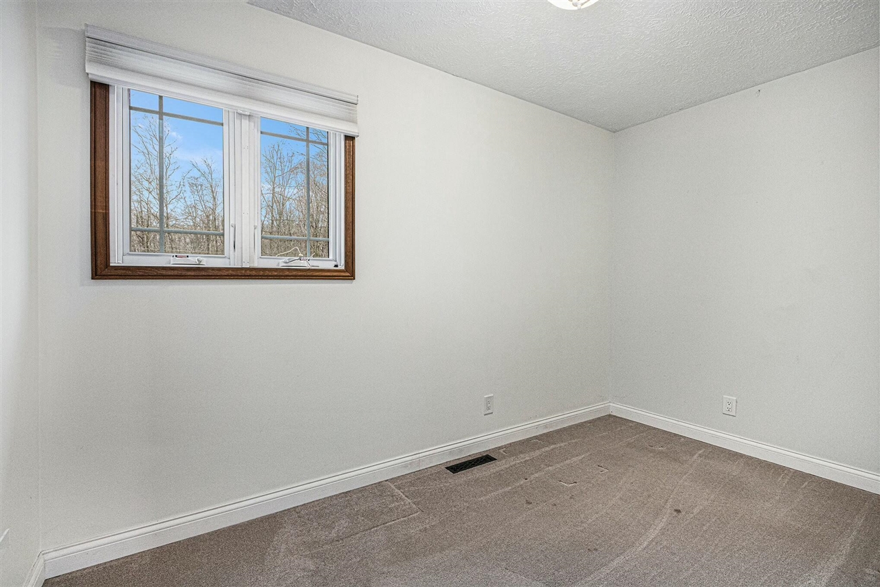 2569 Ridgewood Trail Berrien Springs, MI 49103 - Photo 23 of 31