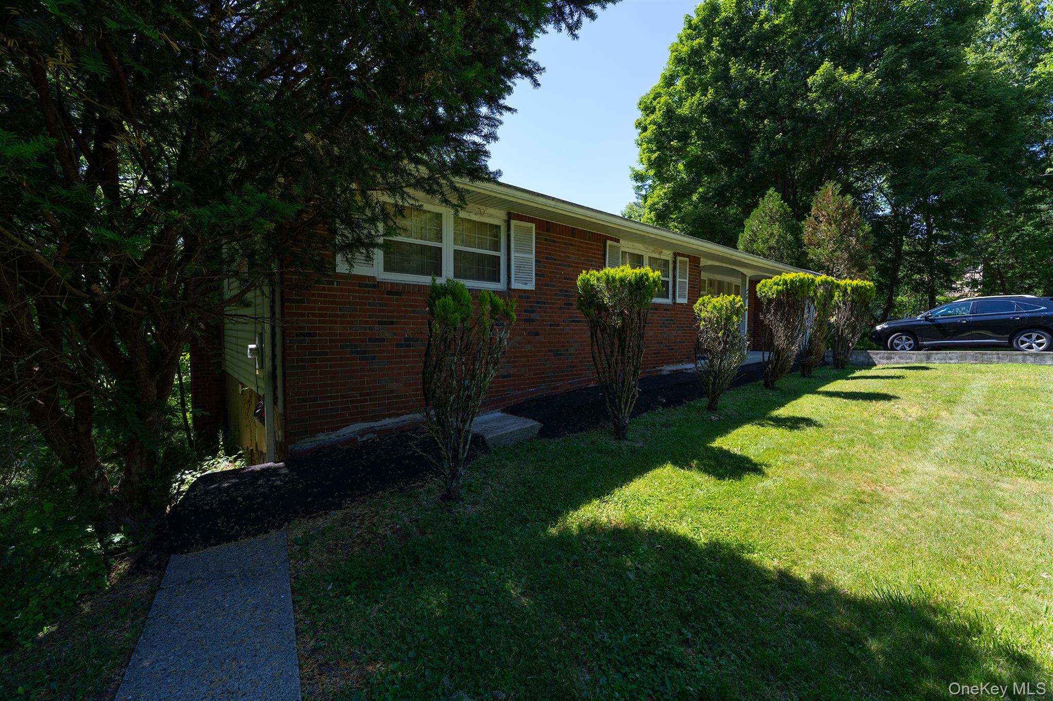 81 Hempstead Road Spring Valley, NY 10977 - Photo 7 of 26