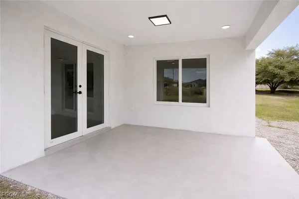 $1,800 | 4531-4529 18th Street Southwest, Lehigh Acres, FL 33973