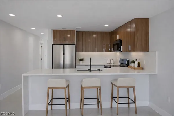 $1,800 | 4531-4529 18th Street Southwest, Lehigh Acres, FL 33973