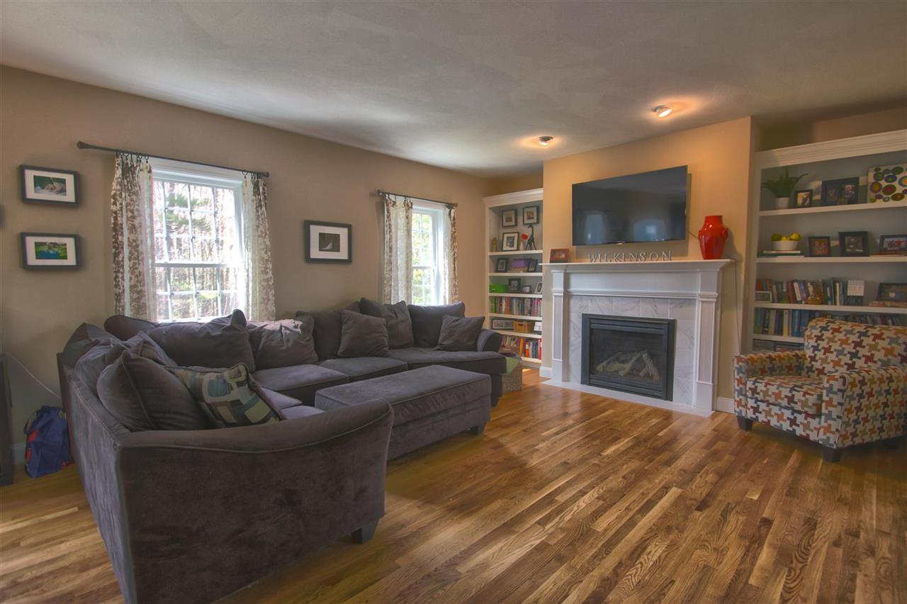 18 Old Chester Road Derry, NH 03038 - Photo 13 of 27
