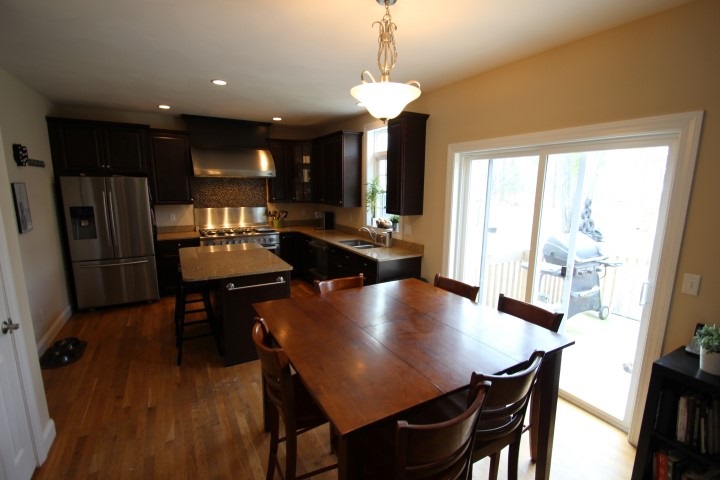 18 Old Chester Road Derry, NH 03038 - Photo 10 of 27