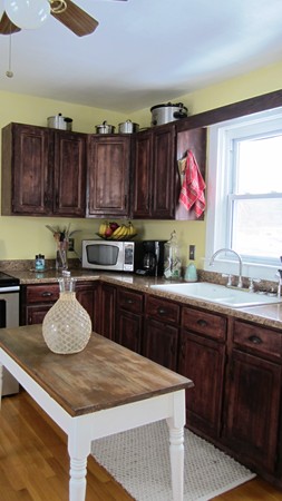 34 Center Street Raynham, MA 02767 - Photo 11 of 29 Gallery Image 11