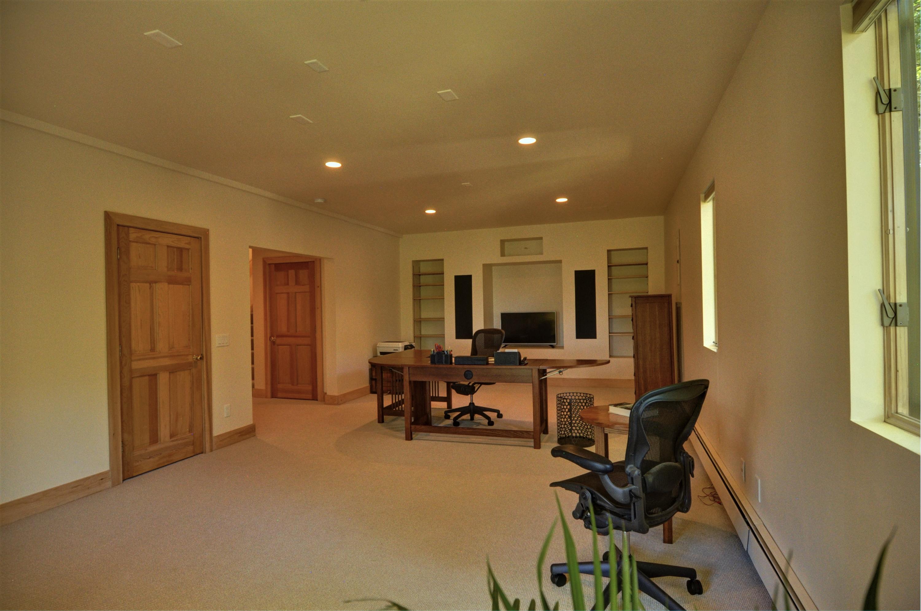 94 Meadow Cove Road East Boothbay, ME 04544 - Photo 25 of 34 26Office and Media Room 2