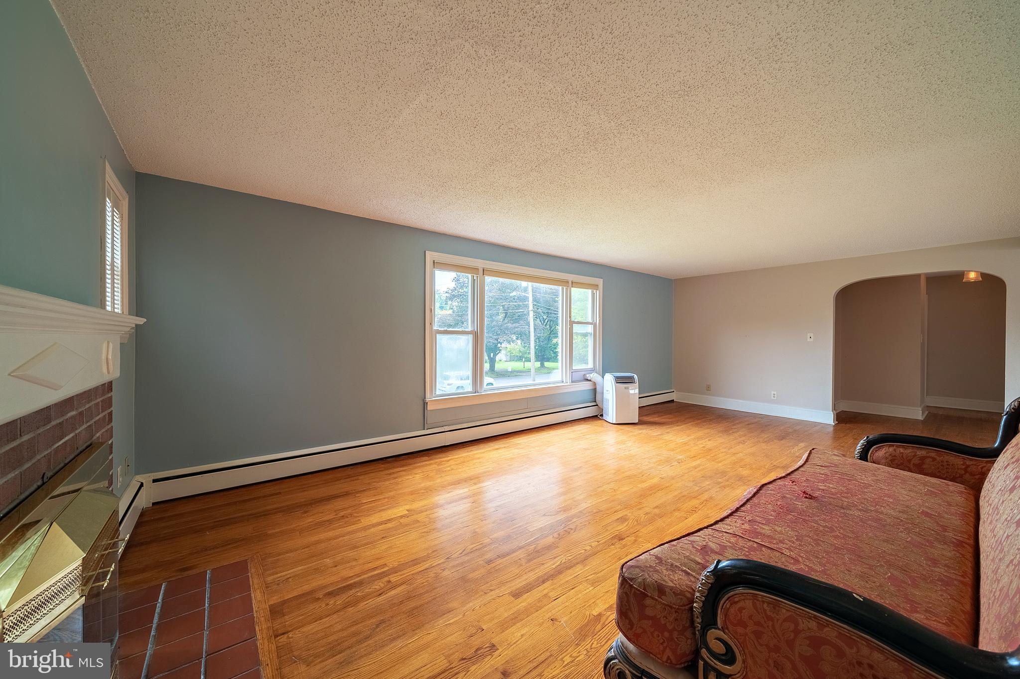 4 Hampton Road Ewing, NJ 08638 - Photo 16 of 37